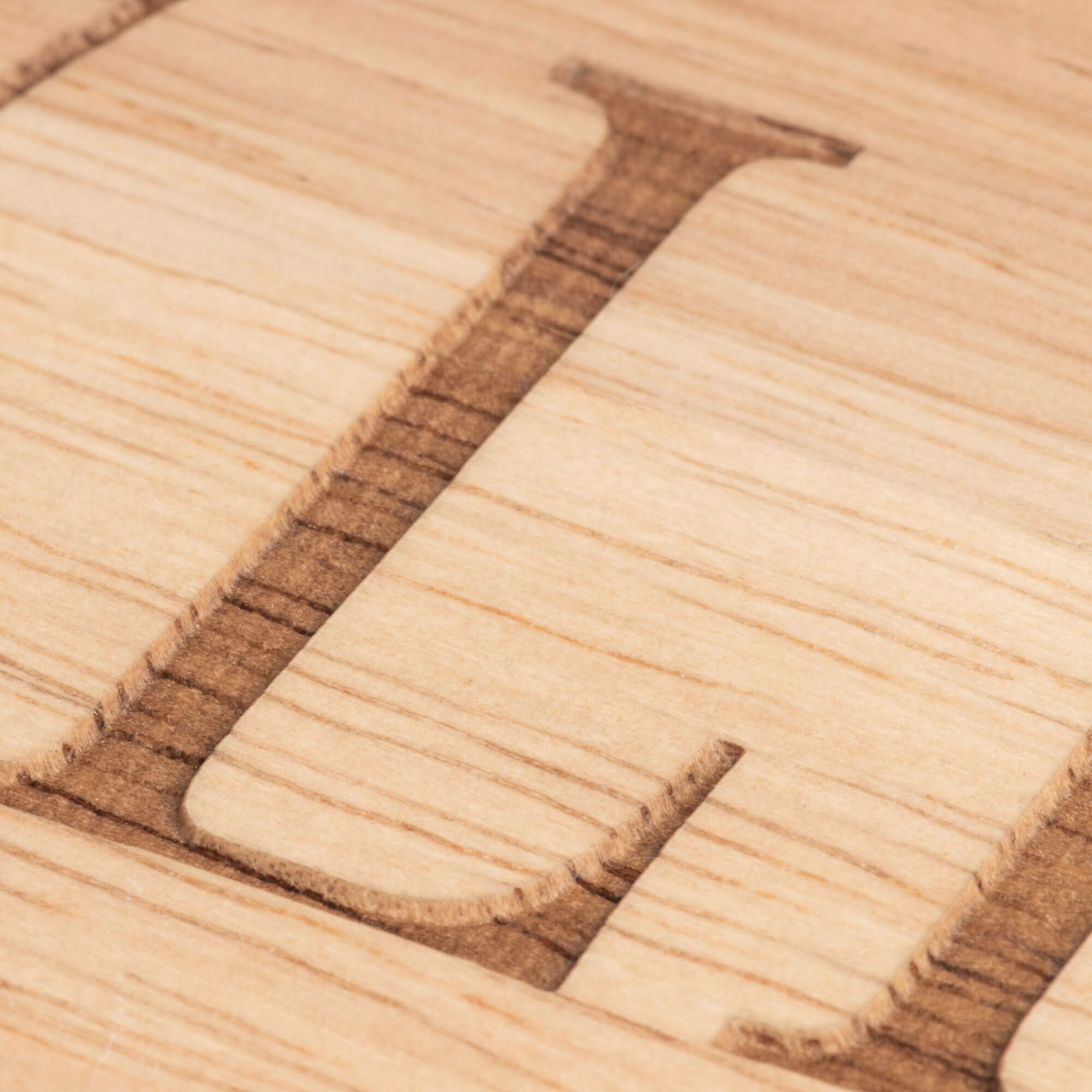 Closeup of the engraving depth of the cutting board